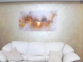 chrystalmills from CamSoda