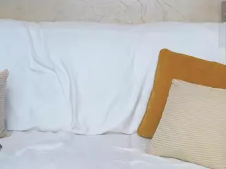 chrystalmills's Live Sex Cam Show
