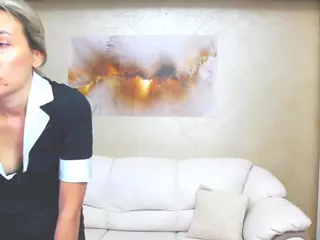 chrystalmills's Live Sex Cam Show