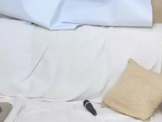 chrystalmills's Live Sex Cam Show