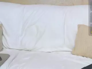 chrystalmills's Live Sex Cam Show