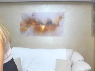 chrystalmills's Live Sex Cam Show