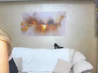 chrystalmills's Live Sex Cam Show