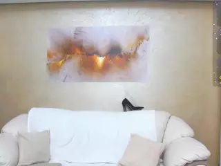 chrystalmills's Live Sex Cam Show