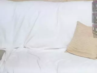 chrystalmills's Live Sex Cam Show