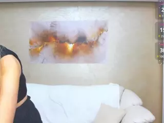 chrystalmills's Live Sex Cam Show
