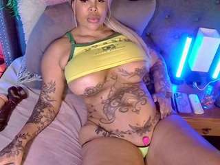 clara-mylers Toy live webcam