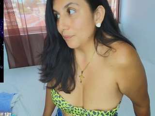 sophiaquintero live cam profile