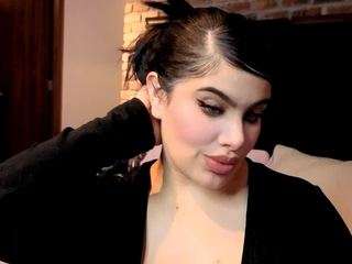  kylie-ross chat room