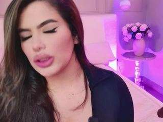 kylie-ross from CamSoda is Freechat