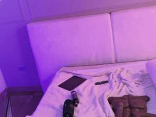 kylie-ross Sex Cam Show