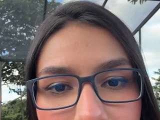 maggiejones's CamSoda show and profile