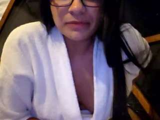  maggiejones chat room