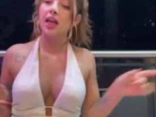 maggiejones Live Webcam on CamSoda
