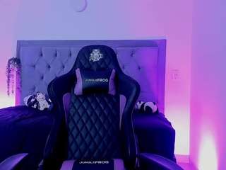 maggiejones Live Webcam on CamSoda