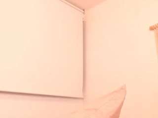alice-fox Live Webcam on CamSoda
