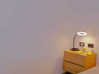 alice-fox Live Webcam on CamSoda