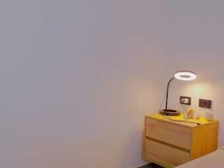 alice-fox Live Webcam on CamSoda