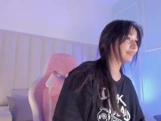 kiimthompson Live Webcam on CamSoda