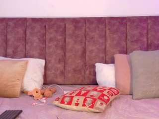 cheneelllorens live webcam show