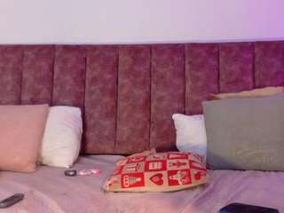cheneelllorens live webcam show