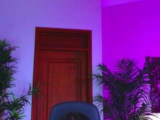 ambarevans live webcam show