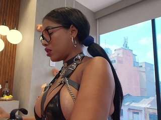 saamytits Live Webcam on CamSoda