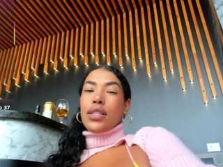 saamytits Live Webcam on CamSoda