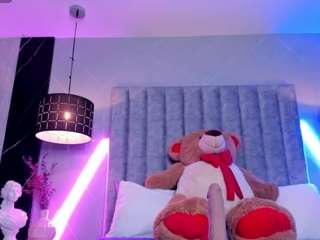 saamytits from CamSoda