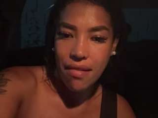 saamytits Live Webcam on CamSoda