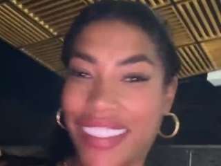 saamytits Live Webcam on CamSoda