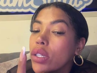 Shh! people around / VIBRATOY ON⭐Make me drip walking around ⭐Tip for request⭐PVT OPEN⭐Act Tip menu⭐ [71 tokens remaining]