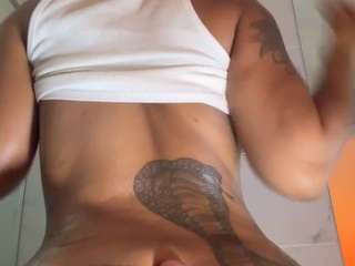 saamytits Live Webcam on CamSoda