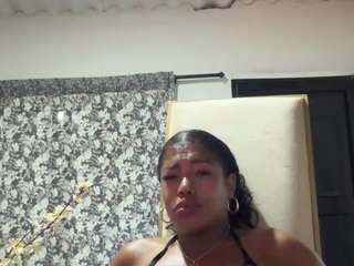 saamytits Live Webcam on CamSoda