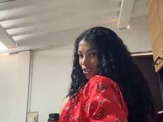 saamytits Live Webcam on CamSoda