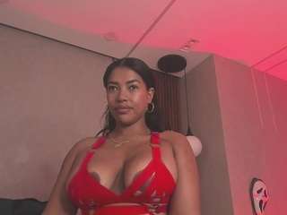 Saamy Tits