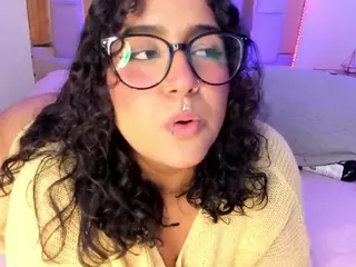 Heidy's Live Sex Cam Show