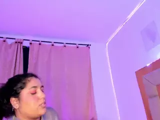 Heidy's Live Sex Cam Show