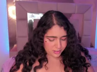 Heidy's Live Sex Cam Show