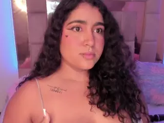 Heidy's Live Sex Cam Show