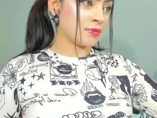 sophie-punk Live Webcam on CamSoda