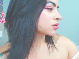 sophie-punk's CamSoda show and profile