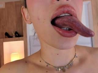 veronica-garcia Live Webcam on CamSoda