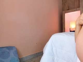 veronica-garcia webcam model