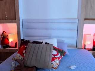 Live webcam model veronica-garcia on Soda Cams