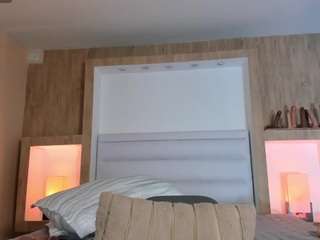 veronica-garcia Live Webcam on CamSoda