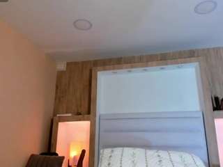 veronica-garcia Live Webcam on CamSoda