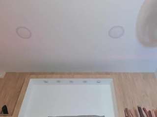 Live webcam model veronica-garcia on Soda Cams