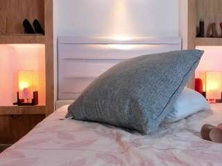 veronica-garcia webcam