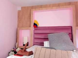 veronica-garcia live webcam show